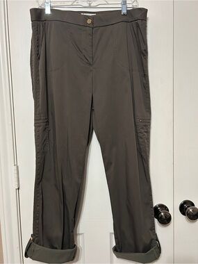 Cato Olive Utility Capris with Roll Cuffs